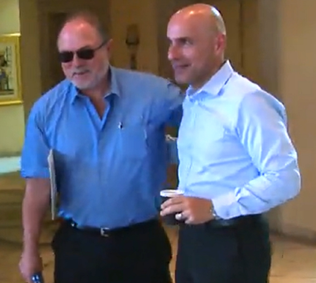 אפי נוה ויורם דנציגר יחסים מסריחים חגיגות על בנות בכנס אילת