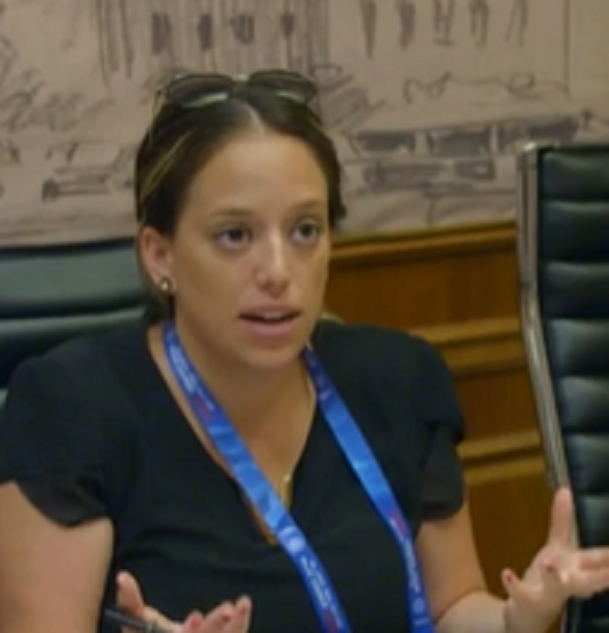 טל בנש מדריכת יחסי ציבור של איילת שקד