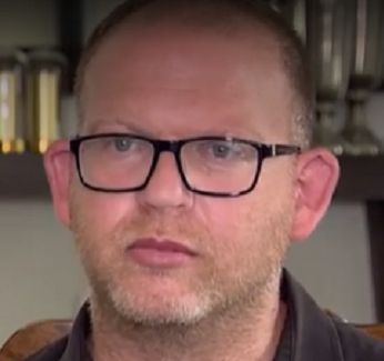 אביעד גליקמן עשה יחסי ציבור לחברו הנוכל עמיקם הדר