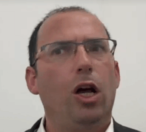 שמחה רוטמן מסכן איש קטן ולא מוצלח