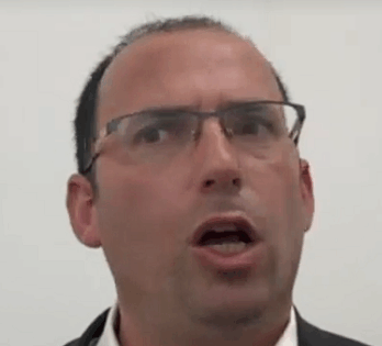 שמחה רוטמן מסכן איש קטן ולא מוצלח