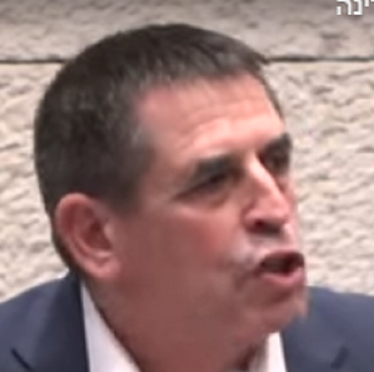 יואב סגלוביץ היה שוטר זבל מכוער וכיום חכ ממפלגת מנגלה
