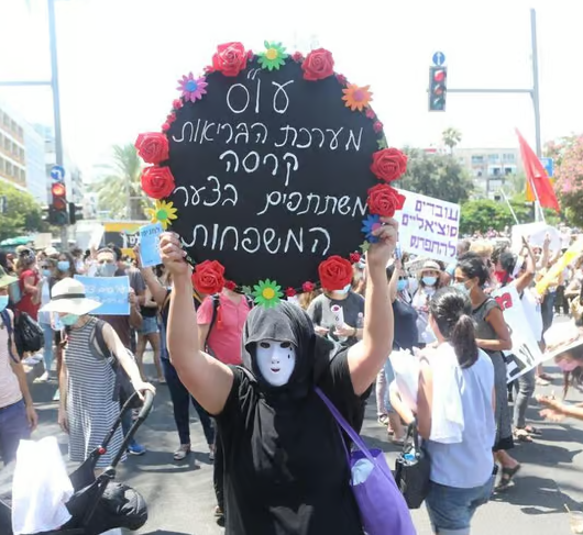 עובדת סוציאלית המקצוע הכי בזוי במדינה פרזיטיות שרק גורמות נזק