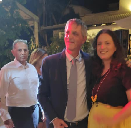 שגית בידרמן חברת ועדת האתיקה עם אבי חימי ואבשלום אחרק