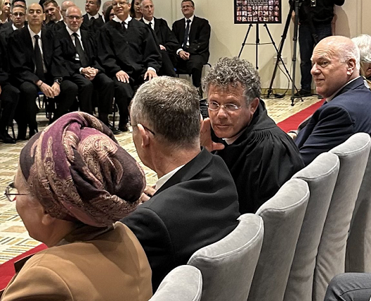 יצחק עמית מנסה לרכל עם יריב לוין ולא מצליח 10-4-2025