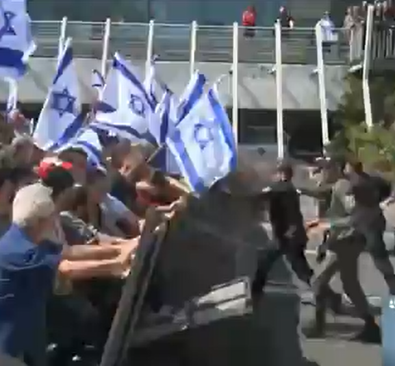 שיבושים והטרלת שוטרים בהוראת שקמה ברסלר
