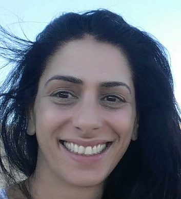 כרמית בר און שוטרת לסבית חרמנית על קולמביאניות