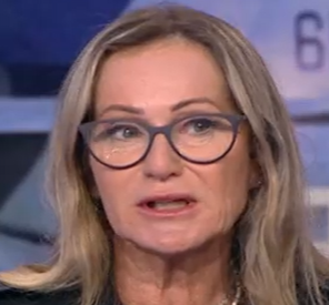 מירית בן מיור שוטרת שאוהבת למצוץ לעברייניות