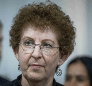 רבקה פרידמן פלדמן זו לא אישה זה אדון קוקסינל