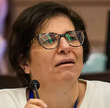 מיכל כהן הפוסטמה שסוגדת למונופולים והקרטלים