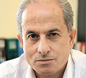 יוסי עבאדי קוקסינל בשירות שדולת הווגינות המצחינות