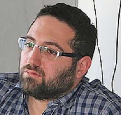 אבי בר-אלי עיתונאי נוחבה בשירות החונטה