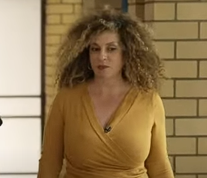 עדי מאירי ציצים גדולים להחפצה מינית עצמית