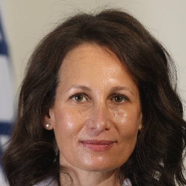 קרן וקסלר שופטת שהיתה פרקליטה נבלה תופרת תיקים