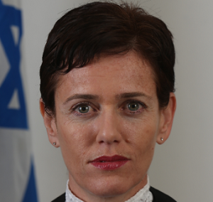 ורד ריקנטי רוסהר נכדתו של מנגלה