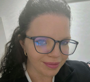 שירה רומברג עכואית חמה ומיוחמה