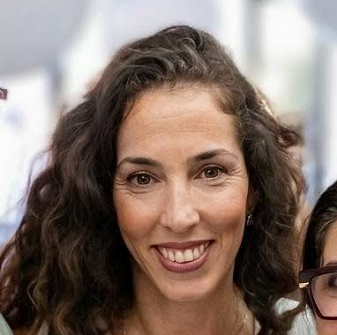 רעות אקהויז עמויאל עלוקה פמיניסטית סחטנית